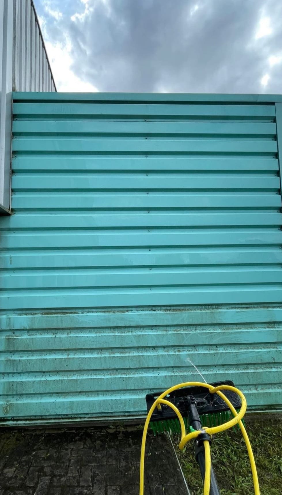 nettoyage de bardage avec hydrogommage à Metz